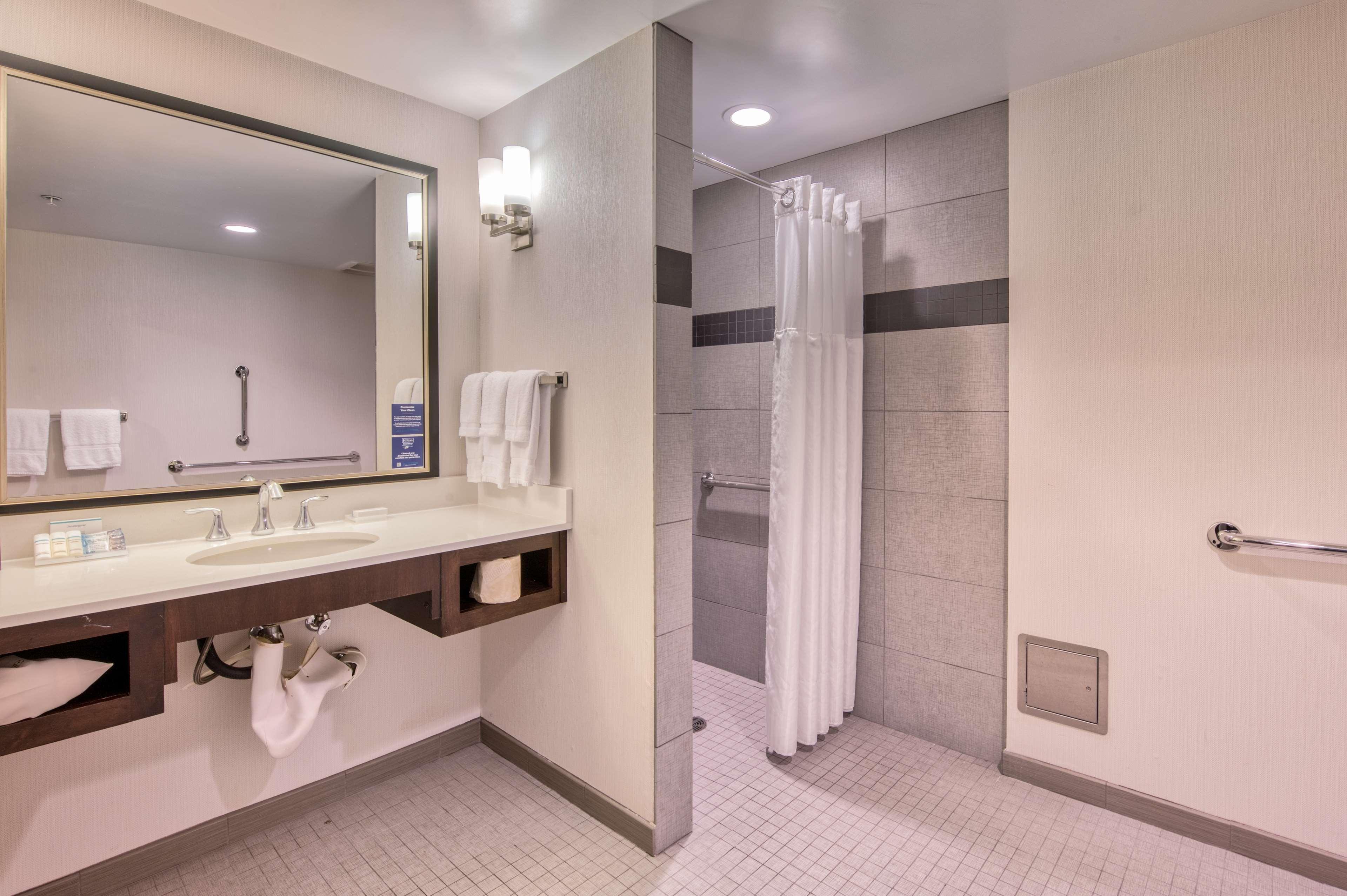 Hilton Garden Inn Irvine/Orange County Airport Exteriör bild