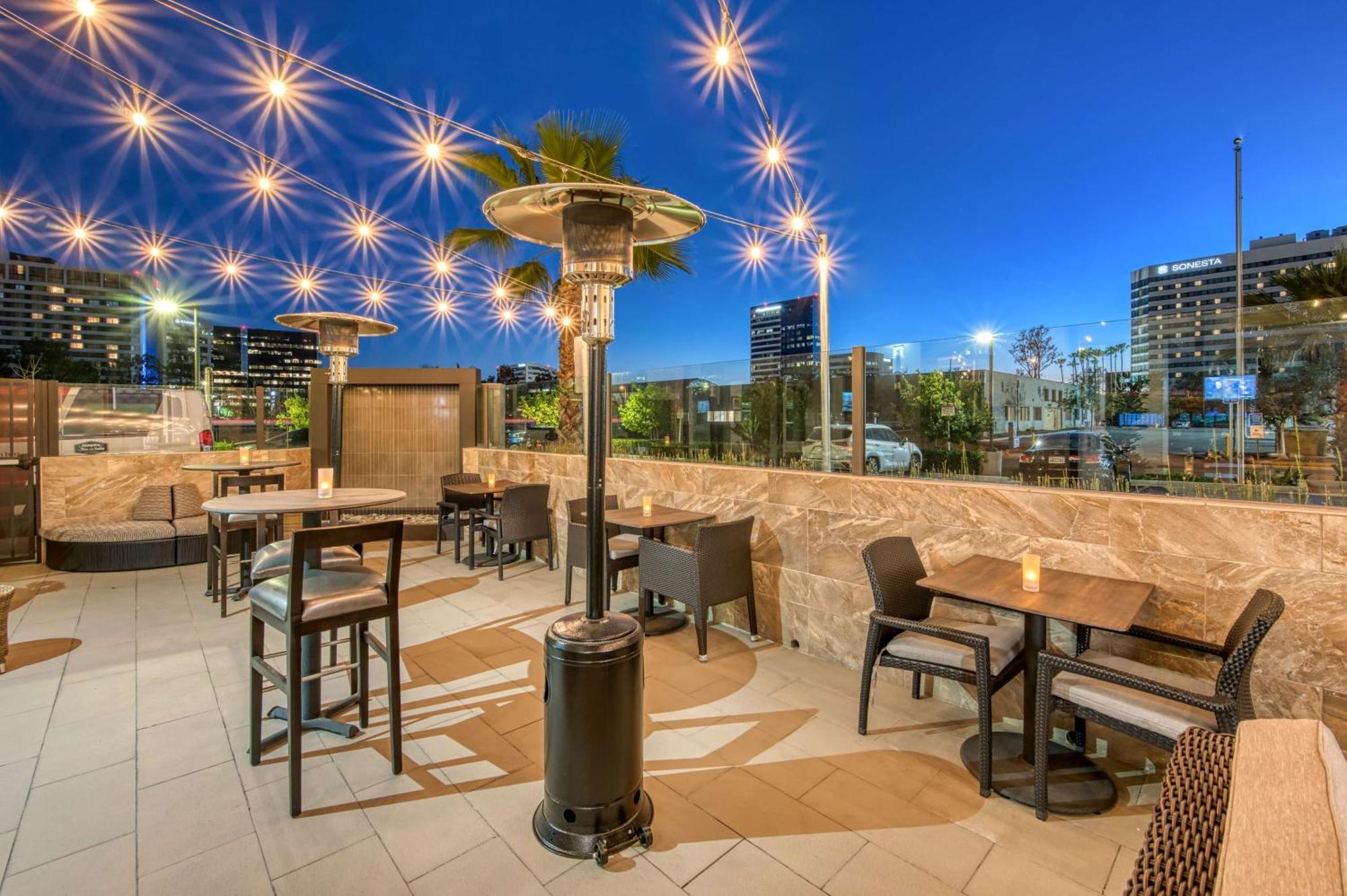 Hilton Garden Inn Irvine/Orange County Airport Exteriör bild